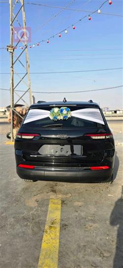 جیپ L گراند شیرۆکی